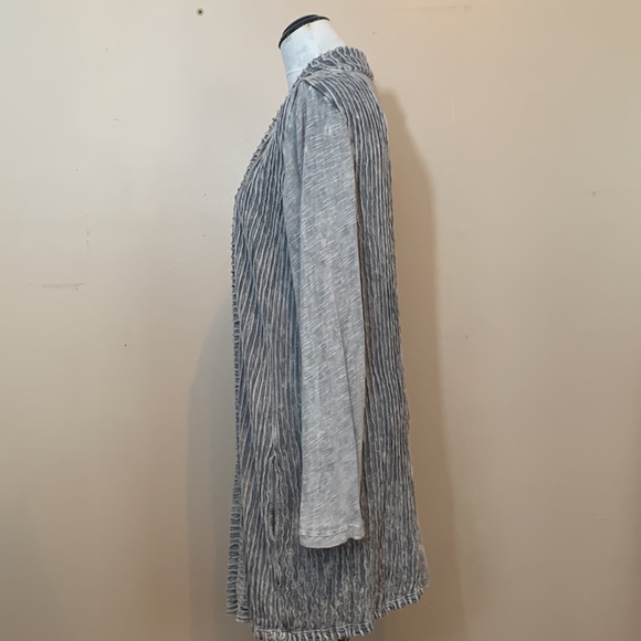 Zenergy by Chico’s Textured Long Draped Front Cardigan With Pockets - Picture 4 of 11